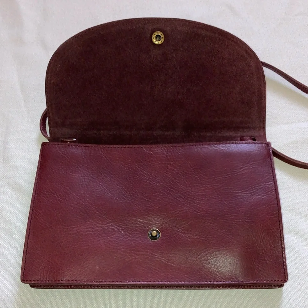 MADEWELL | The Slim Convertible Bag - Cabernet - Picture 3 of 16
